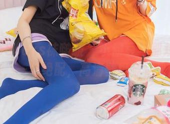 BoBoSocks袜啵啵 – 小甜豆与那双黑色船袜，一对绝配，高清壁纸等你来欣赏