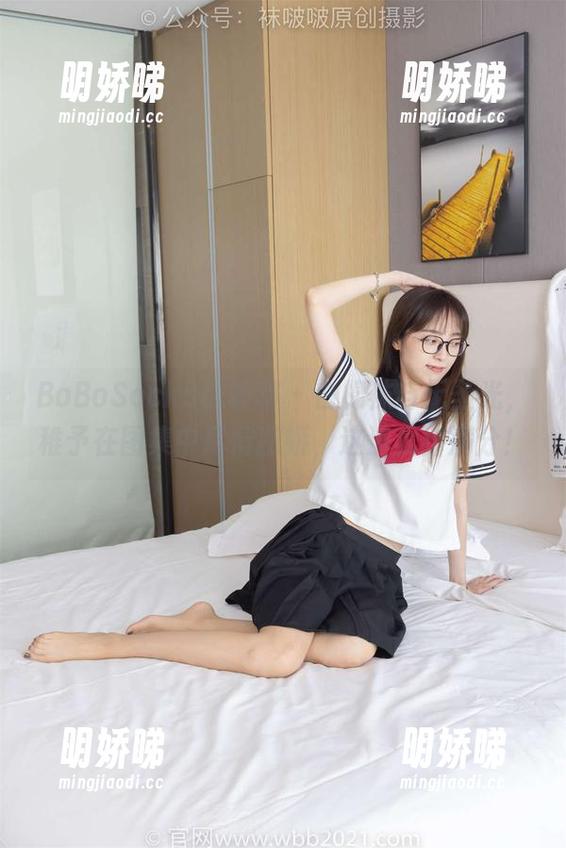 BoBoSocks袜啵啵 - 白棉袜与无圣光，稚予在图集中尽情撒娇，这波我给满分！