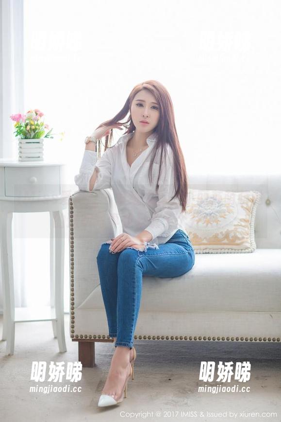 IMiss爱蜜社 - 壁纸太透，小丽莎萌萌哒的透明写真却只说了个开头。