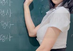 全新白衬衫合集，Kang Inkyung的作品背后有小虚幻？