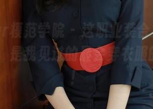 MFStar模范学院 – 这职业装合集里的yoo优优，是我见过的最会穿衣服的工作狂！