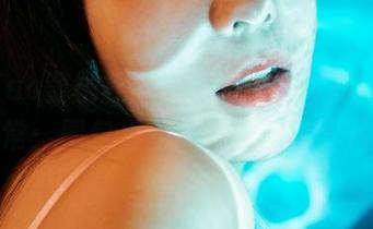 MiiTao蜜桃社 – 梦乃Mandy的自拍日常：图包里的一地灵魂小碎片