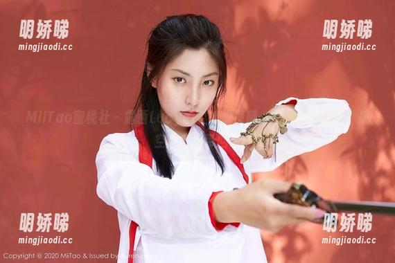 MiiTao蜜桃社-露西Lucy MiiTao蜜桃社 - 露西Lucy的空姐即视感,来一波美图包?航空纪念品带回家
