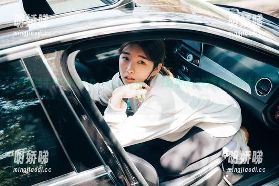 别低估牛仔裤的潜力，Sonson(손손)给你带来的写真原图大反转