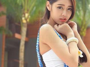 TGOD推女神 – 潇同学的油亮套图，真的能把蜡灯吓跑的节奏！