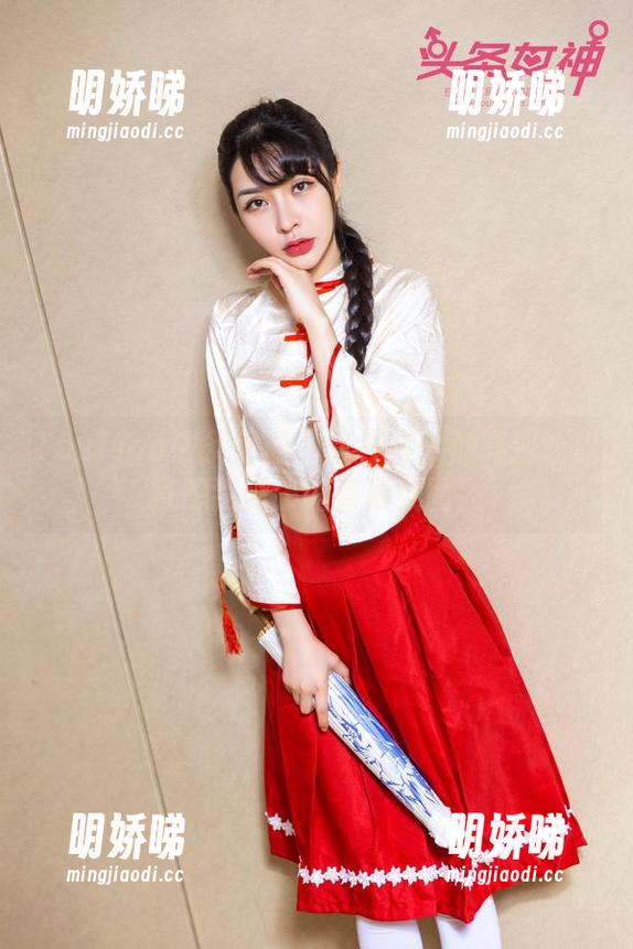 TouTiao头条女神-张梓柔 TouTiao头条女神 - 张梓柔:油亮到让你直想犯错误的高清美图!