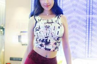 TuiGirl推女郎 – 最新眼镜合集上线，何奕恋要用这一组让你发现原来视力不好是件不错的事！