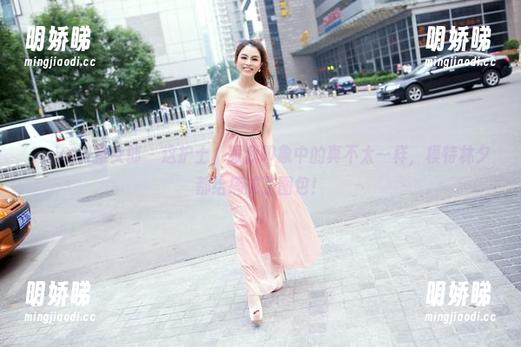 TuiGirl推女郎 - 这护士，跟我印象中的真不太一样，模特林夕都给搞成了图包！