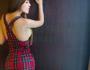 TuiGirl推女郎 – 潘娇娇的美足写真集更新，颜值和腿长的碰撞真是挑衅。