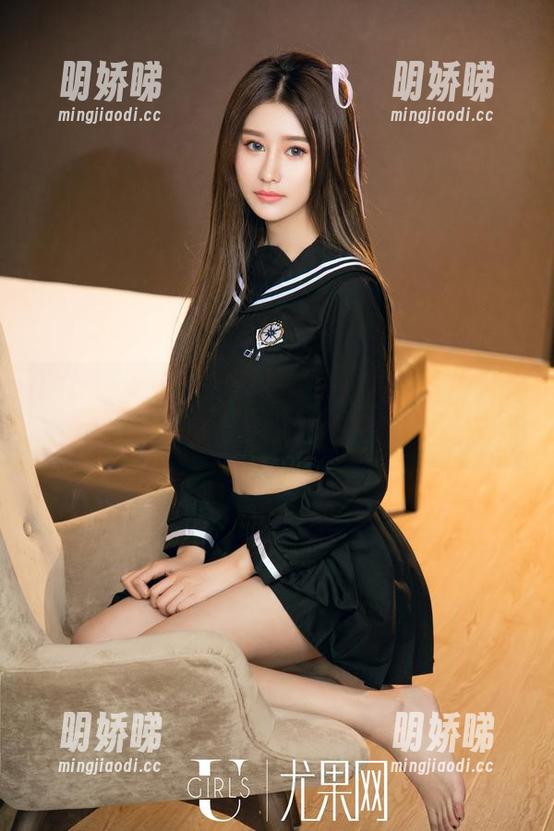 UGirls尤果网 - 瞧王谨轩这免费自拍图册，小心看多了会头疼哦！