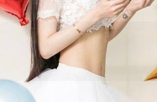 UGirls尤果网 – 飞Angelababy的和服写真，高清但是又让我眼前一亮的是啥？