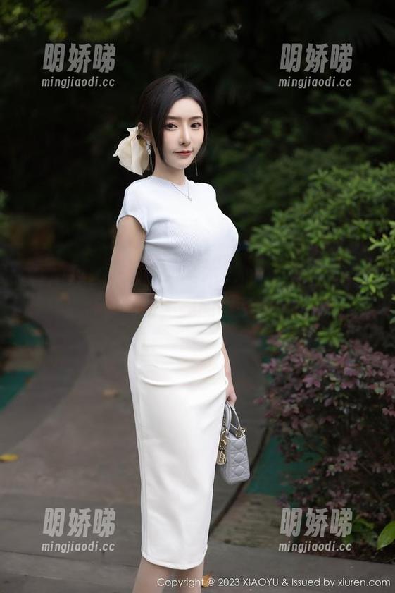 XIAOYU语画界 - 一不小心做了冯木木女神写真合集的粉，我的眼睛不太够用了。
