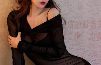XINGYAN星颜社 – 唐思琪的粉色美图：仔细看，她在炫耀她的“粉”力值。