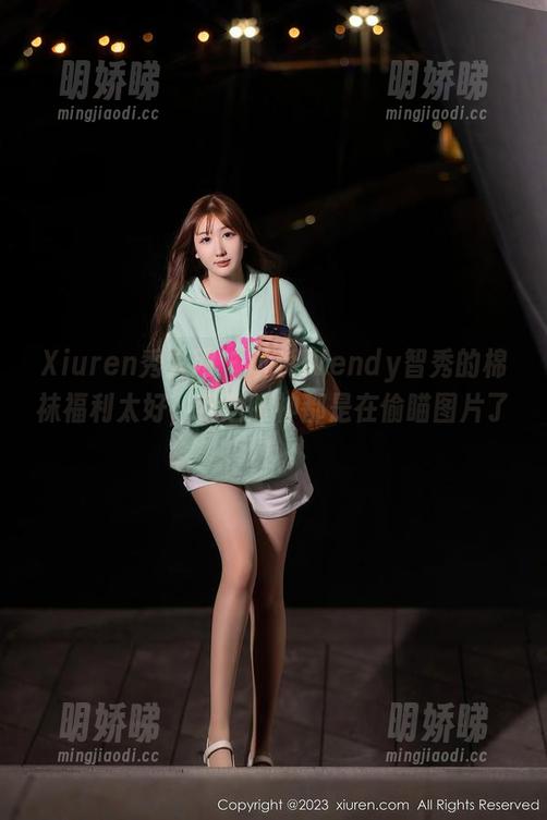 Xiuren秀人网-Wendy智秀 Xiuren秀人网 - 听说Wendy智秀的棉袜福利太好,我这眼神都是在偷瞄图片了!
