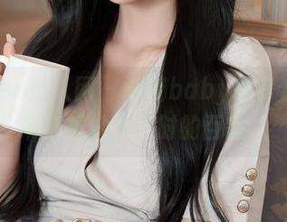 Xiuren秀人网 – 娜娜baby日常合集，带你看她发呆时的百态。