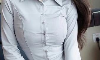 Xiuren秀人网 – 李可儿网袜写真：是不是每个裤子都应该配个小网袜？