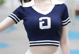 Xiuren秀人网 – 看！燕甘甘的作品，唤醒了内心的小女孩假期！