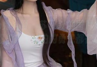 Xiuren秀人网 – 苏可er的图片旅拍合集，各种想拍却不敢拍的勇气都在这里了。