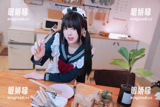 “miko酱吖”校服在线，合集里的每个细节都像是在跟我打招呼，莫名其妙的亲切感？