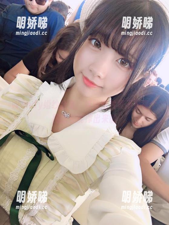 wendydydydy_酱油 Wendy婚纱合集:这些图片真不是每个胸围都能撑出来的