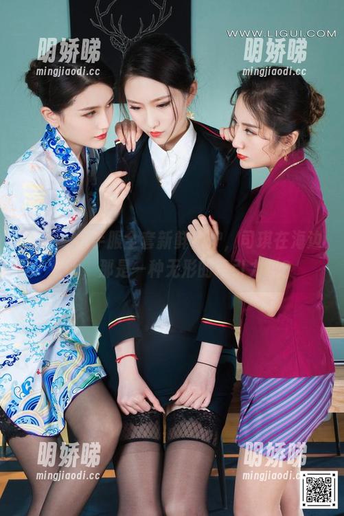 丽柜 - 水手服全套新鲜出炉，司琪在海边对话，那是一种无形的牵引力吗？