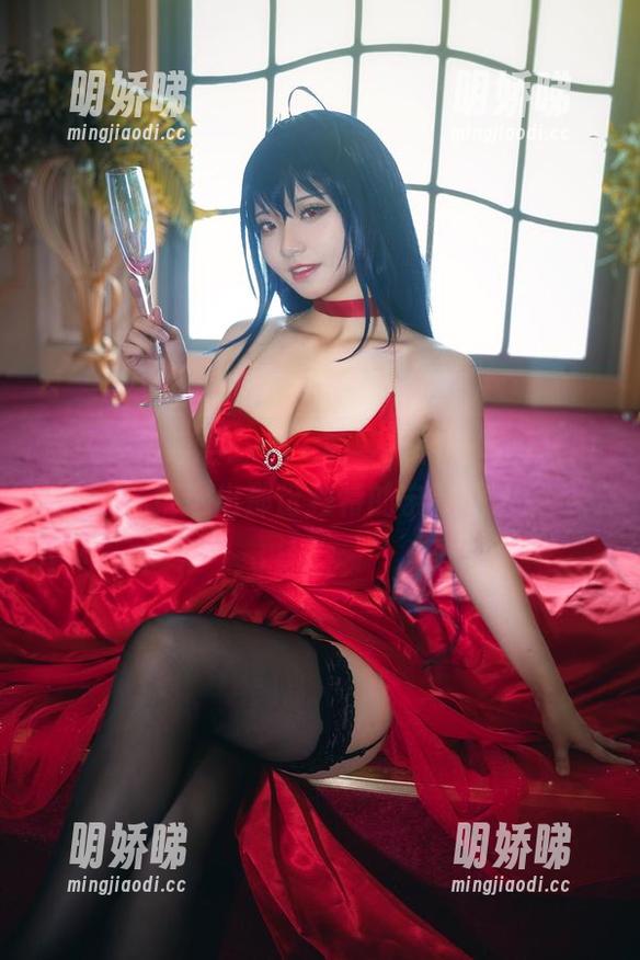 迷失在伊喵君_Nya的萝贝莉雅写真集中，精选出那份独特的宁静吧。