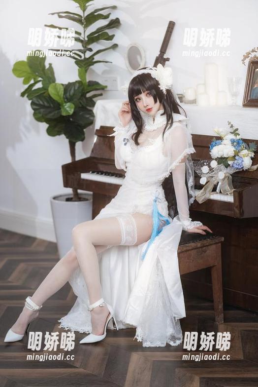 凉凉子播放中：白贞全集带来的不只满屏的白皙，还有淡淡的性感。