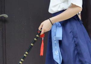 初夏女神 – 修女的书卷气与安妮的反叛心：别致的精选灵感合集