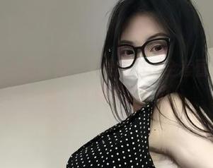 微密圈 – 一探究竟：可爱的肉巴全套蕾丝内衣图包，谁喊她太火了