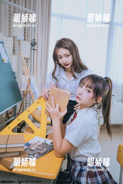 喵糖映画 - 半半子最新套图——学妹的那些小细节，让人忍不住想多看几遍。