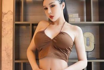 嗲囡囡 – 免费的SiByl李思宁，穿着套装的美图，直击你的审美底线。