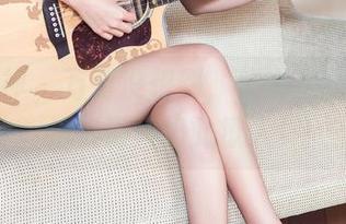 头条女神 – 万万没想到，信悦儿的吊带私拍资源竟如此撩人！