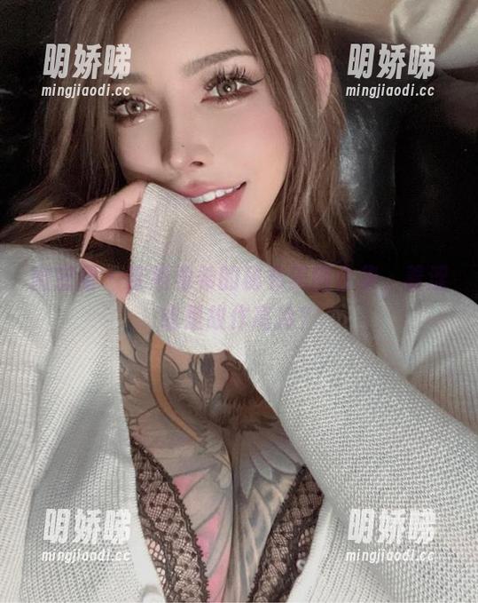 奈斯希希 微密圈 - 奈斯希希的秘书美图合集,羞涩或是故作高冷?