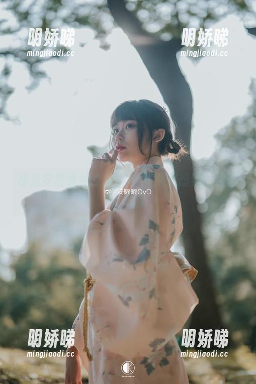 初见安曜曜的女仆，竟然默默想要这套图做屏保