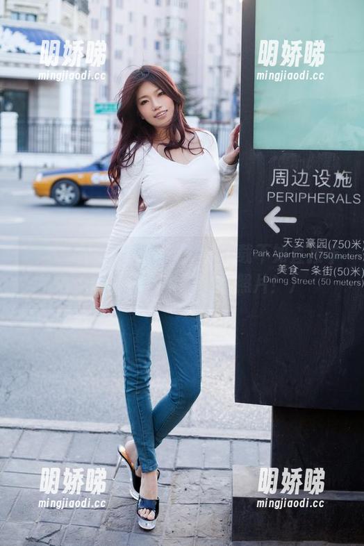推女郎 - 黄可学妹写真，下载不如直接羊羊叫（没错，我是说的照片！）