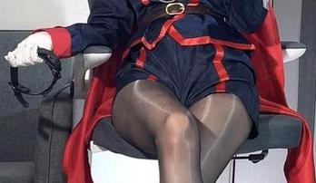 精选无影喵喵Ghost的图集：夏季的轻愉感，似乎能溢出屏幕呢。