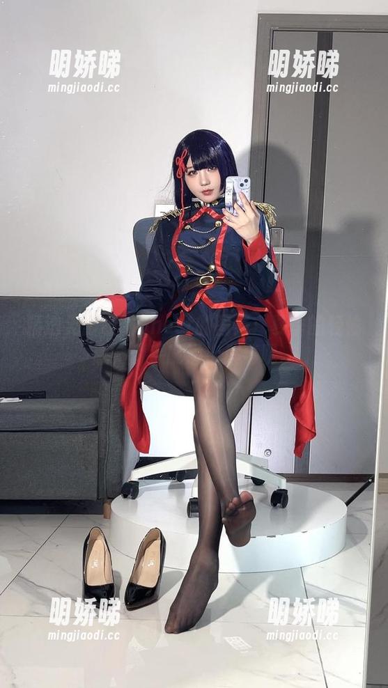 精选无影喵喵Ghost的图集：夏季的轻愉感，似乎能溢出屏幕呢。