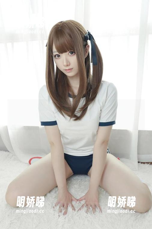 这个英仙座护士服不止是衣服，而是“朝雾爱”的个性张扬——图库最新来一发！