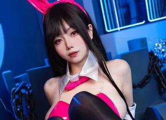 办公室里的末夜787：那张美图居然是免费的？！