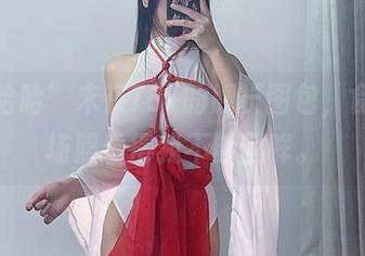 “哈哈哈”末夜787的舰长图包，食铁兽场照看得我不断回眸。