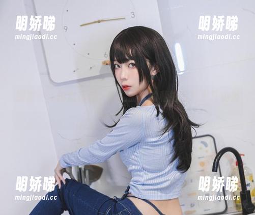 别被女仆约定迷惑，杏仁曲奇的私拍图片里其实是另一番天地！