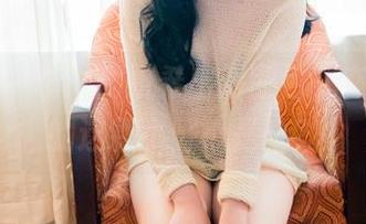 果团网 – 嗨！周妍希出新图包，在棉袜里的这颗小野心是啥？
