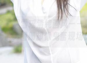 模范学院 – 吴雪瑶清纯画风——原图一脸无辜，图册却像鬼畜现场！