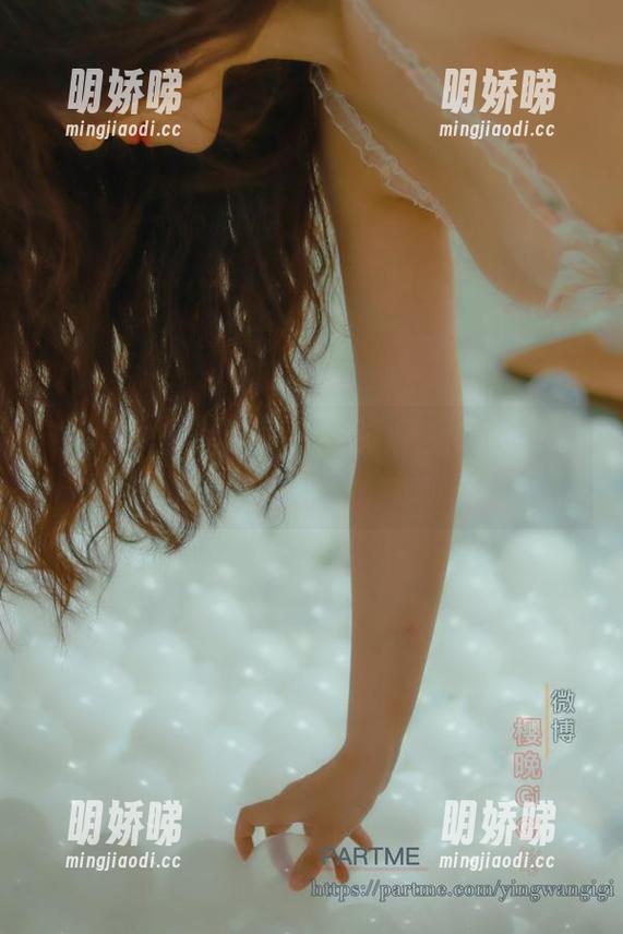一言不合，《绕.归.柔》图集给你不一样的樱晚gigi，快来看我的分享！