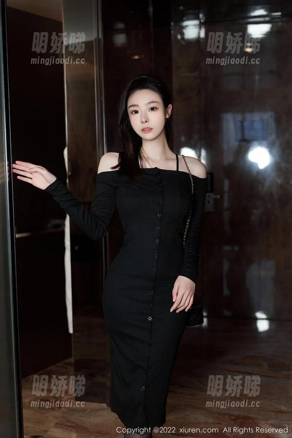 秀人网-Erikaki 秀人网 - 没有油腻,只有Erikaki:逆袭的油亮写真合集