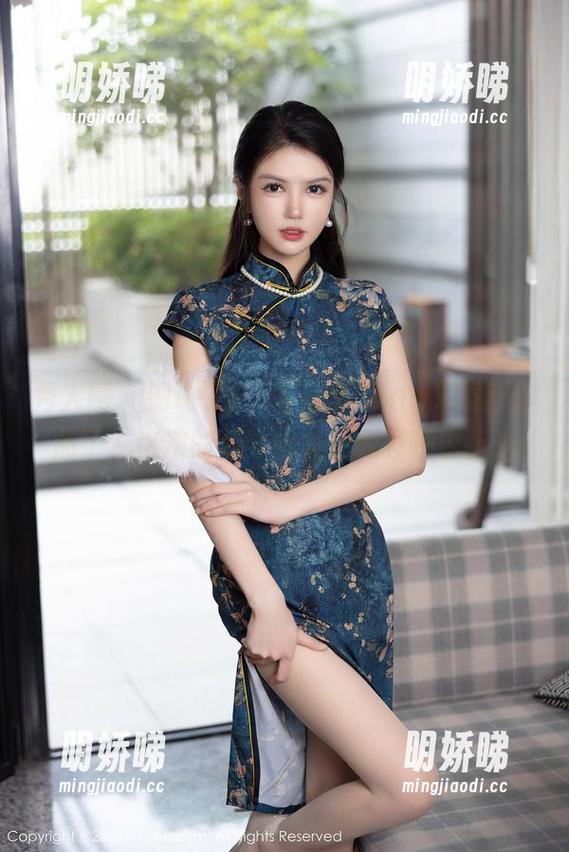 秀人网 - 别说了，HeyuZhang又发新作品了，这次的奶牛合集让我直呼内行！