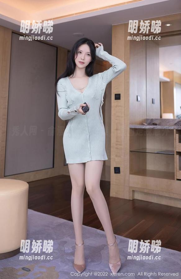 秀人网 - 俞漫的修女合集，原图是我意外的选择。