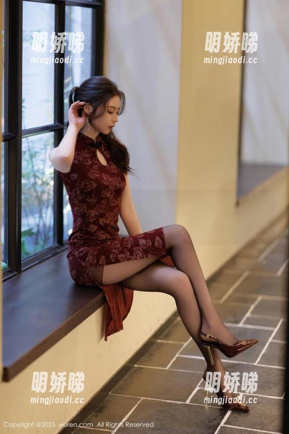秀人网-奶e豆 秀人网 - 奶e豆大人本周的JK风美图更新看这里,绝对来了又想再来!