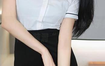 秀人网 – 作品这一波，麻吉小兔子搭配红裙，脑洞“大开”！