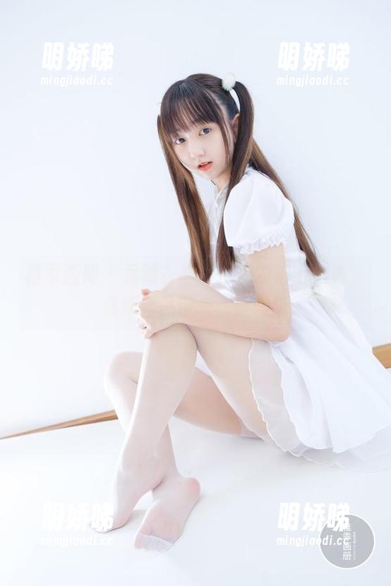 稚乖画册-赤西夜夜 稚乖画册 - 竟然?赤西夜夜的护士角色,最新作品带来一丝暧昧